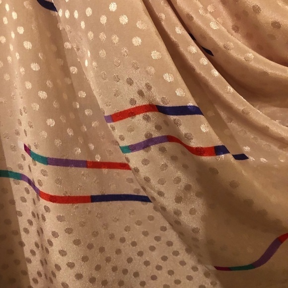 Vintage Nordstrom blouse - Picture 5 of 7